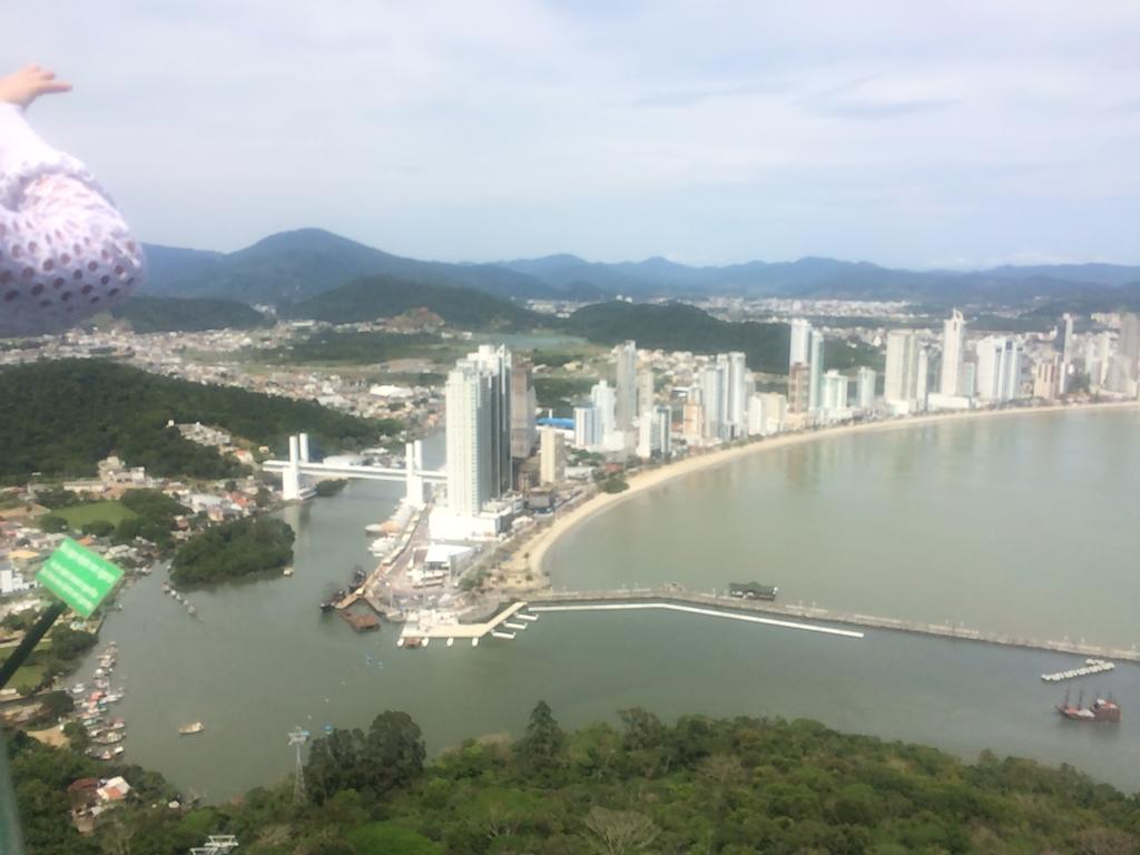 Hospedagem Domiciliar Alternativa Balneario Camboriu Exterior photo
